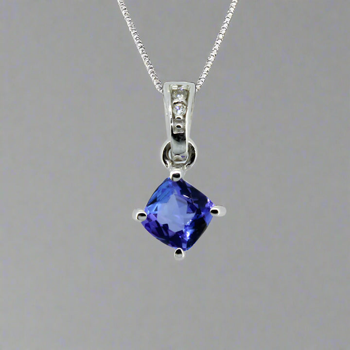 Cushion Claw Tanzanite Pendant with Diamonds - 9ct White Gold with 1 x 5mm Cushion Tanzanite and 2 x Dia &amp; Chain 45cm