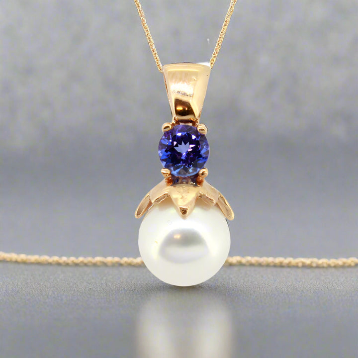 Pearl and Tanzanite Pendant - 9ct White Gold with 1 x5mm Round Tanzanite and 1 x 9mm Round Pearl &amp; Chain 45cm