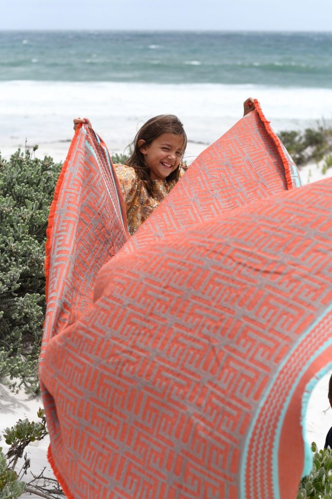 Kuba Summer Throws 130 x 210cm / 51″ x 83″