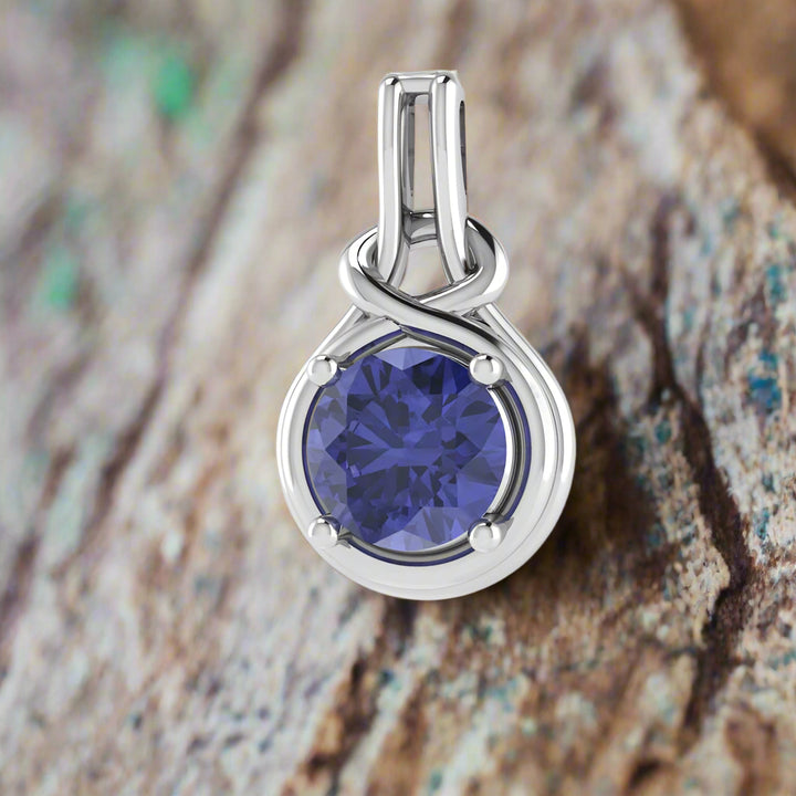 Round Tanzanite Pendant  - 9ct White Gold with 1 x 7mm Round Tanzanite &amp; Chain 45cm