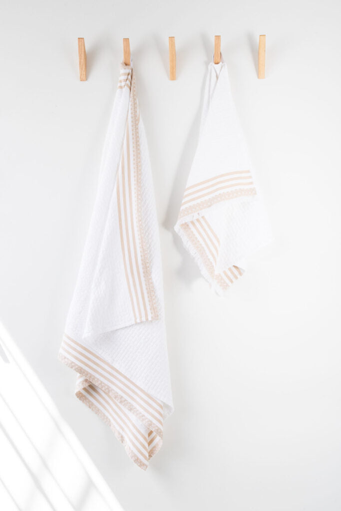 Danakil Hand Towels 55 x 95 cm / 24″ x 37 “