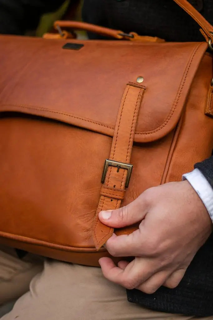 Alex Laptop Bag Toffee