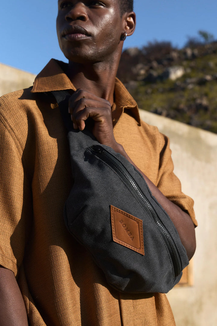 Moonbag