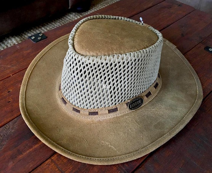 Rogue Breezy Hat (With Metal Badge) Pamplona