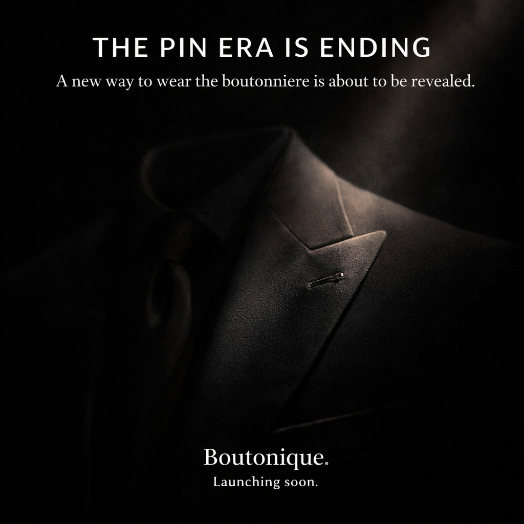 Boutonique - Elegant Floral Fastening Walnut | Premium Wedding Accessory - Small Boutoniques 70mm