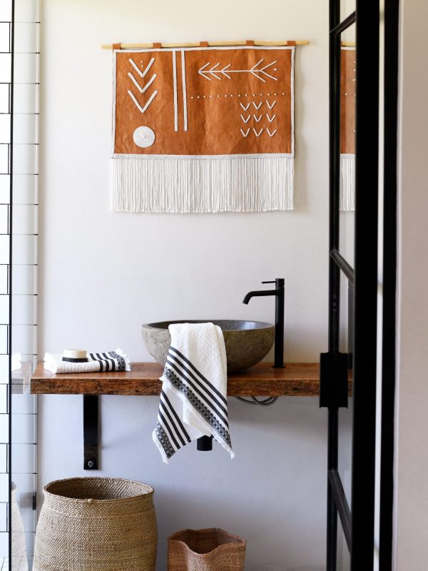 Danakil Hand Towels 55 x 95 cm / 24″ x 37 “