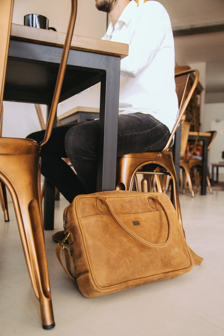 Bailey Laptop Bag Toffee