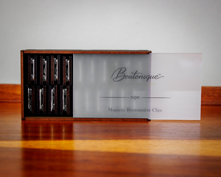 Boutonique - Elegant Floral Fastening Walnut | Premium Wedding Accessory - Small Boutoniques 70mm