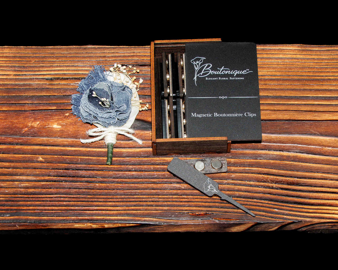 Boutonique - Elegant Floral Fastening Black Panther | Premium Wedding Accessory - Standard Boutoniques 90mm