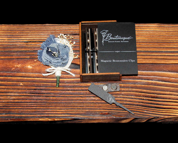 Boutonique - Elegant Floral Fastening Black Panther | Premium Wedding Accessory - Standard Boutoniques 90mm