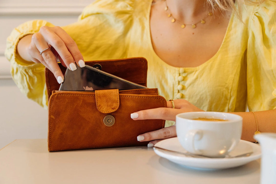Lauren ladies Leather Wallet