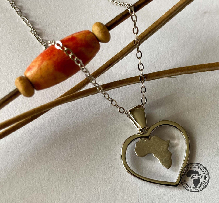 Africa Map in Heart White Gold Pendant &amp; Chain 45cm