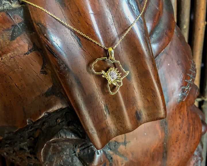 Map of Africa Protea Yellow Gold Pendant &amp; Chain 45cm