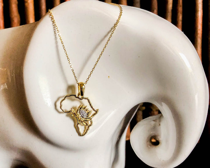 Map of Africa Protea Yellow Gold Pendant &amp; Chain 45cm