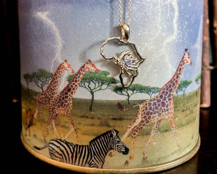 Map of Africa Protea Yellow Gold Pendant &amp; Chain 45cm