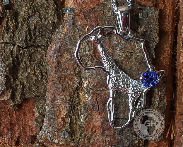 Africa Map Giraffe Silver Pendant Set with Tanzanite &amp; Chain 45cm