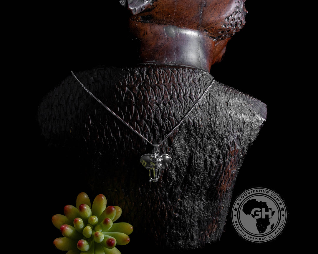 Pendant Silver Small - Africa Elephant Head with Diamond Eyes &amp; Chain 45cm