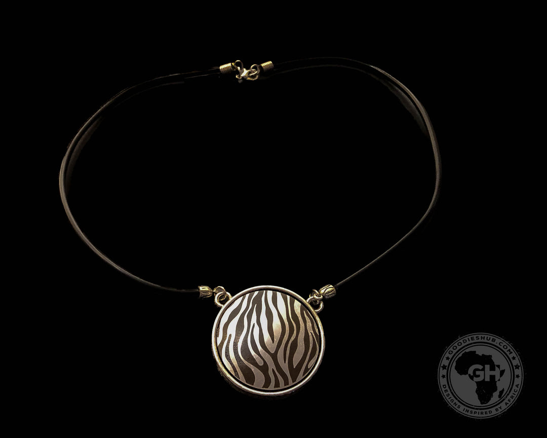 Kauchuk Necklace - Zebra