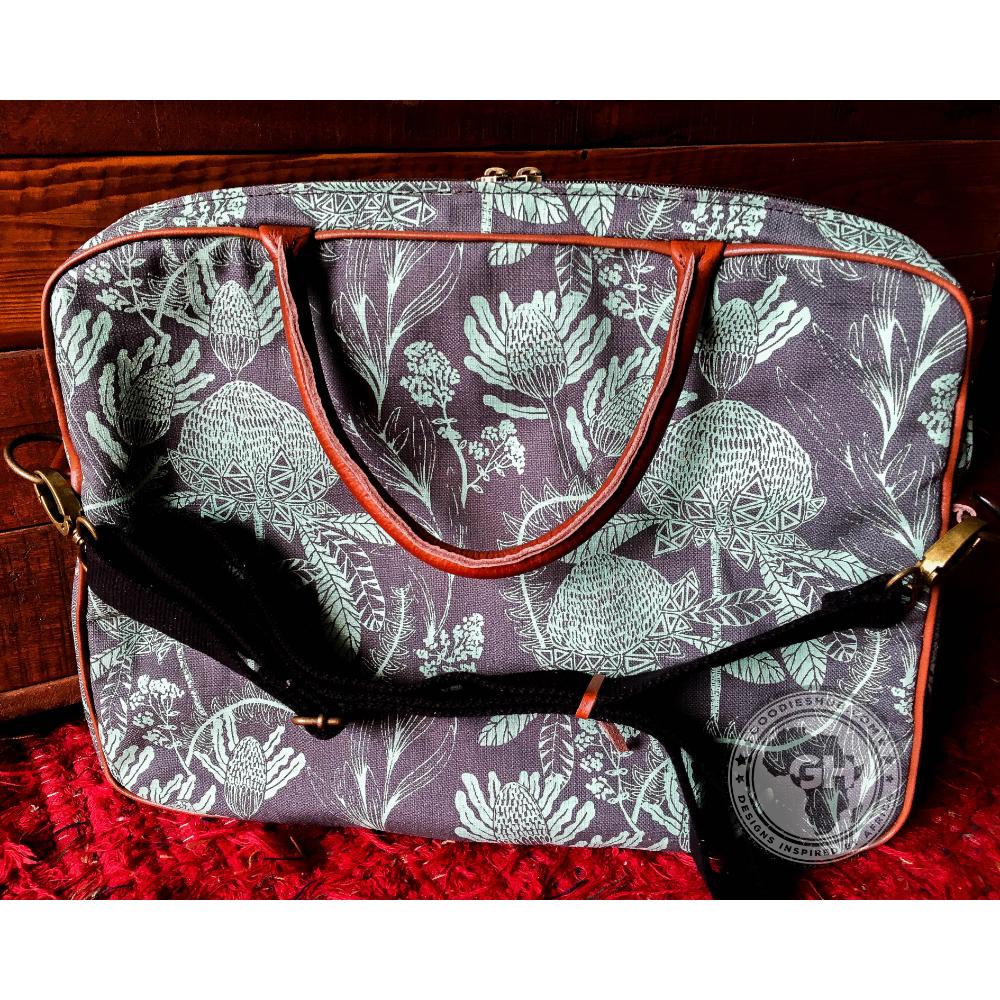 Mongoose Laptop Bag