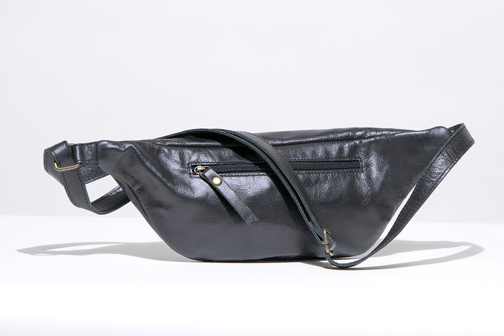 Moon Bag in Black Leather