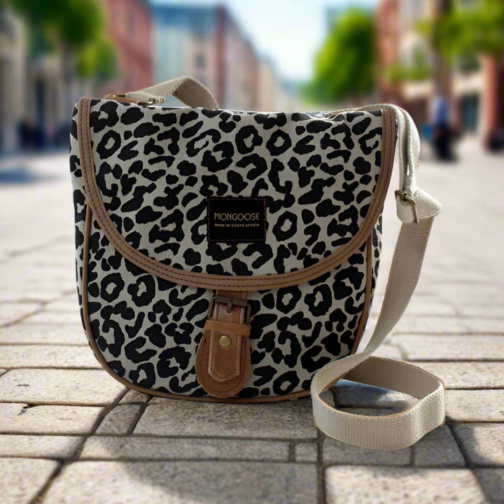 Mongoose Pom Pom Full Textile Bag