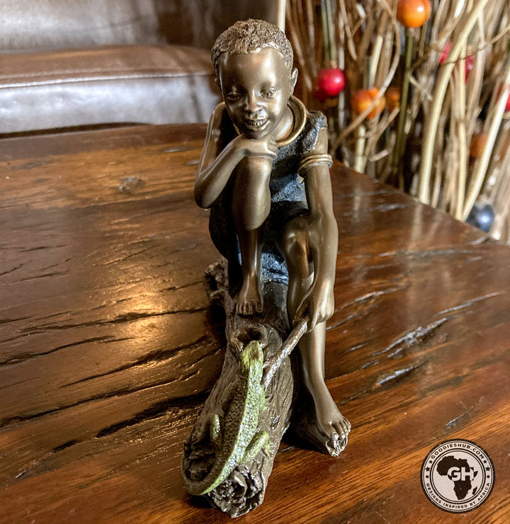 Fuma African Figurine Bronze Sculpture