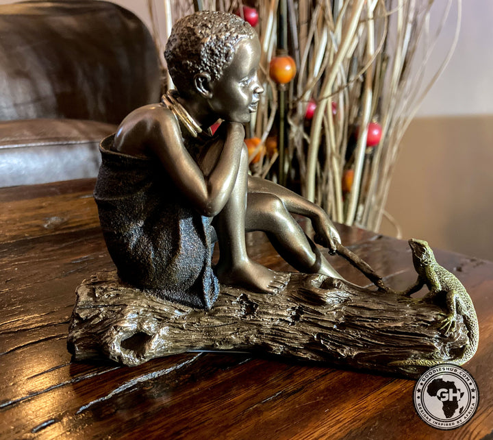 Fuma African Figurine Bronze Sculpture