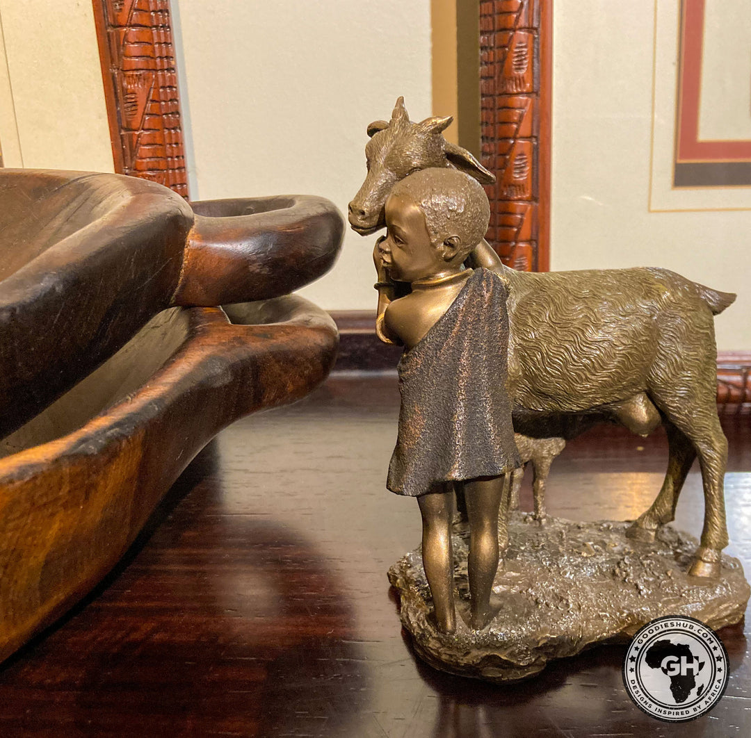 Tefu Dakika African Figurine Bronze Sculpture