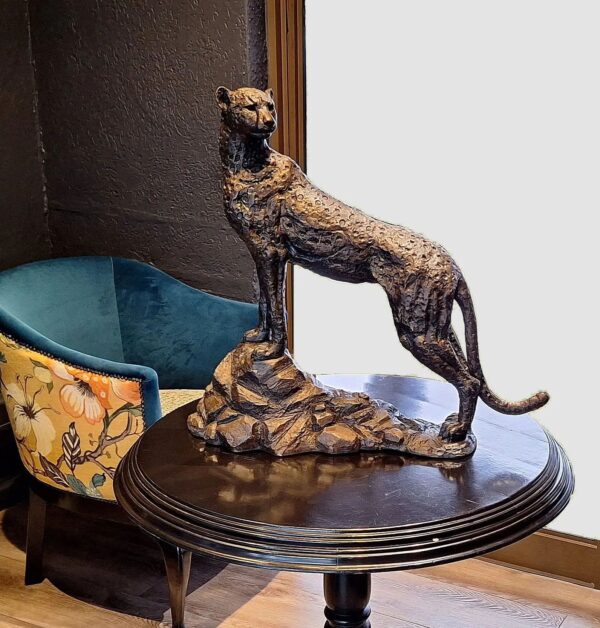 Siyaya bronze cheetah Sculpture