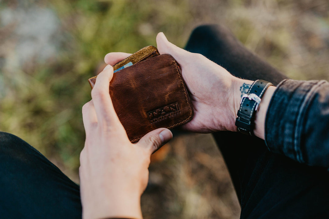 Morris Bi-Fold Leather Wallet
