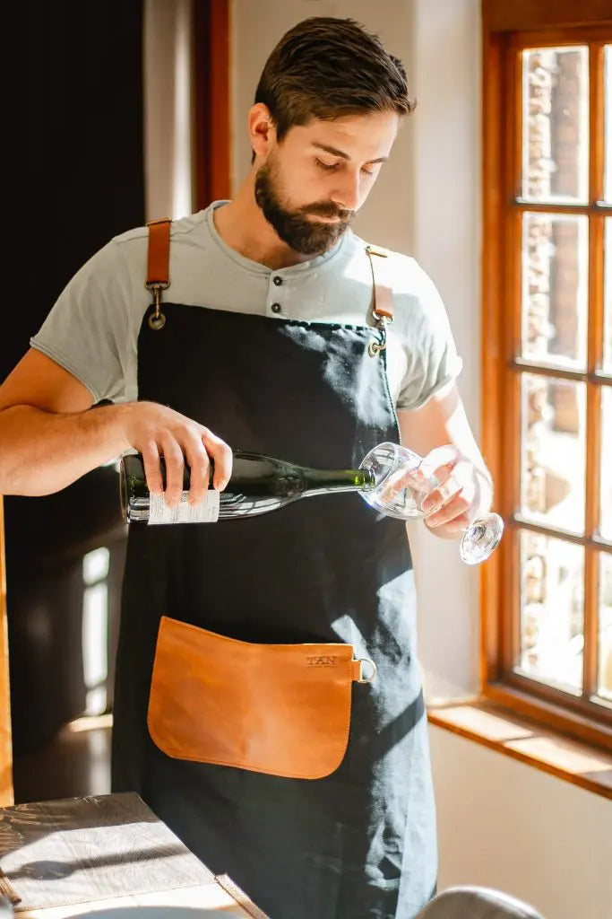 Poly Cotton &amp; Leather Apron