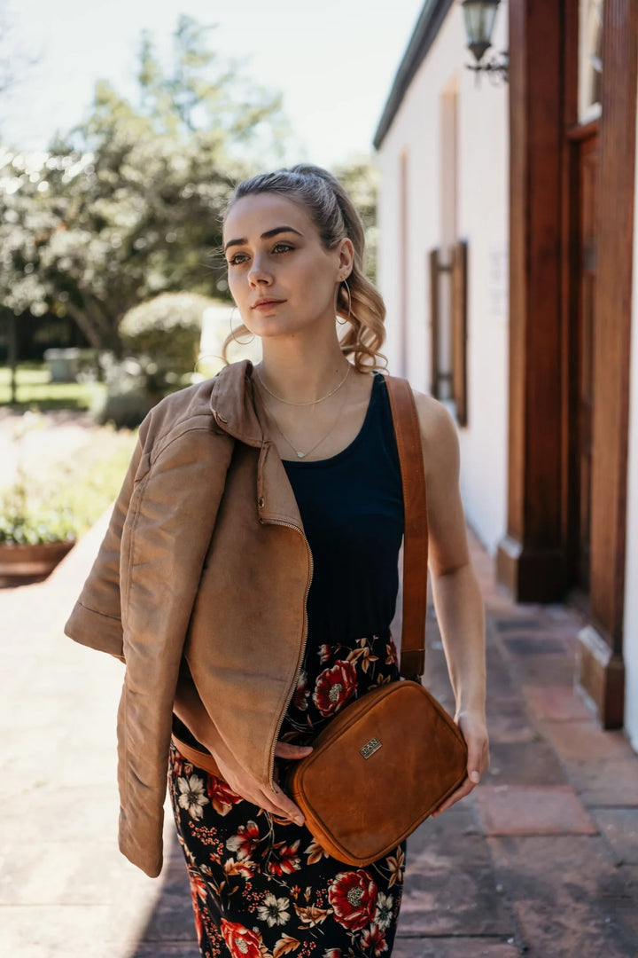 Lily Leather Sling Bag
