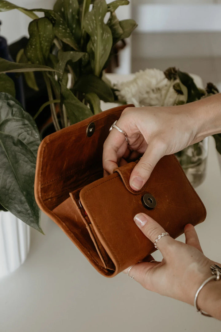 Lauren ladies Leather Wallet