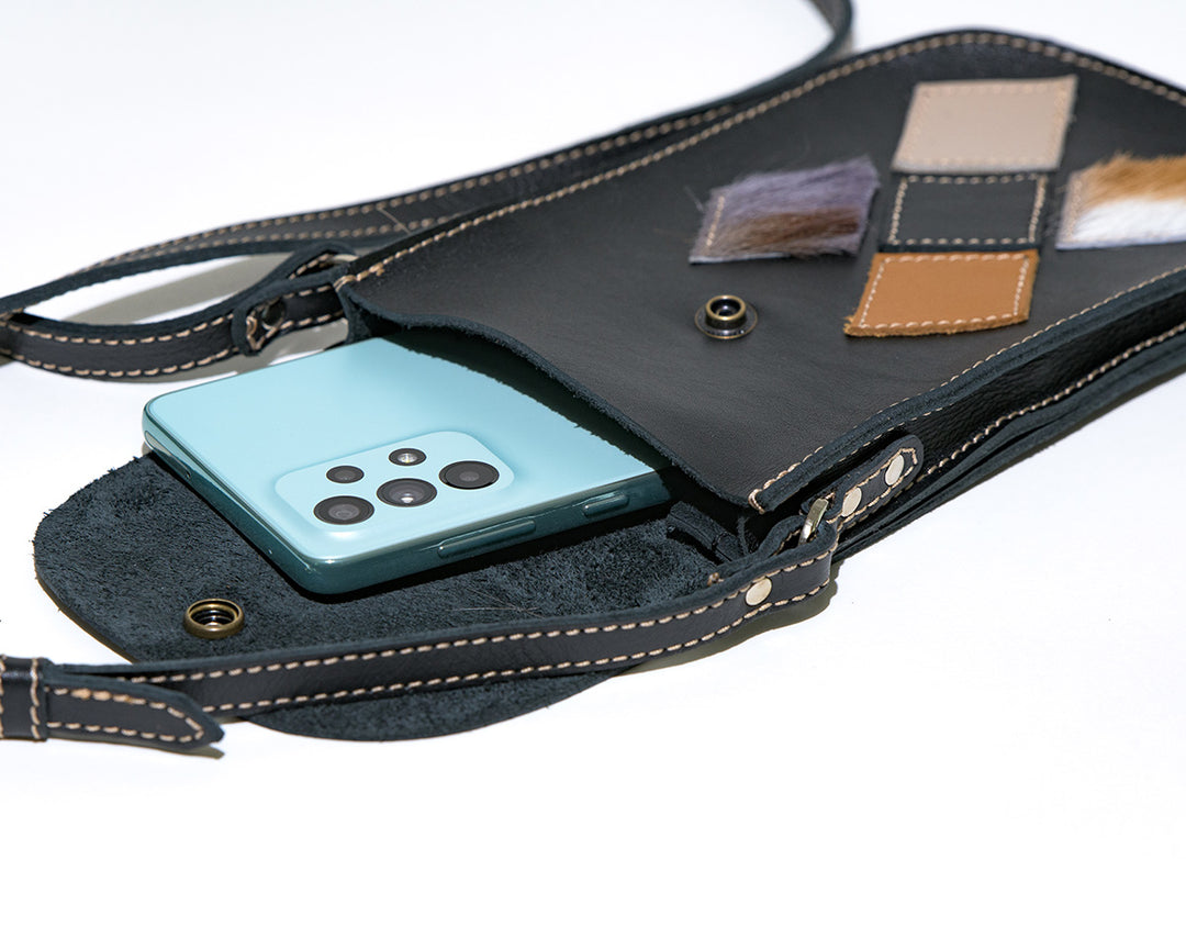 Montage Telephone Bag