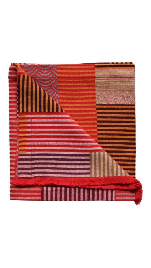 Gondissa Table Runners - Scallop &amp; Stripes 33x192cm / 13"x76"