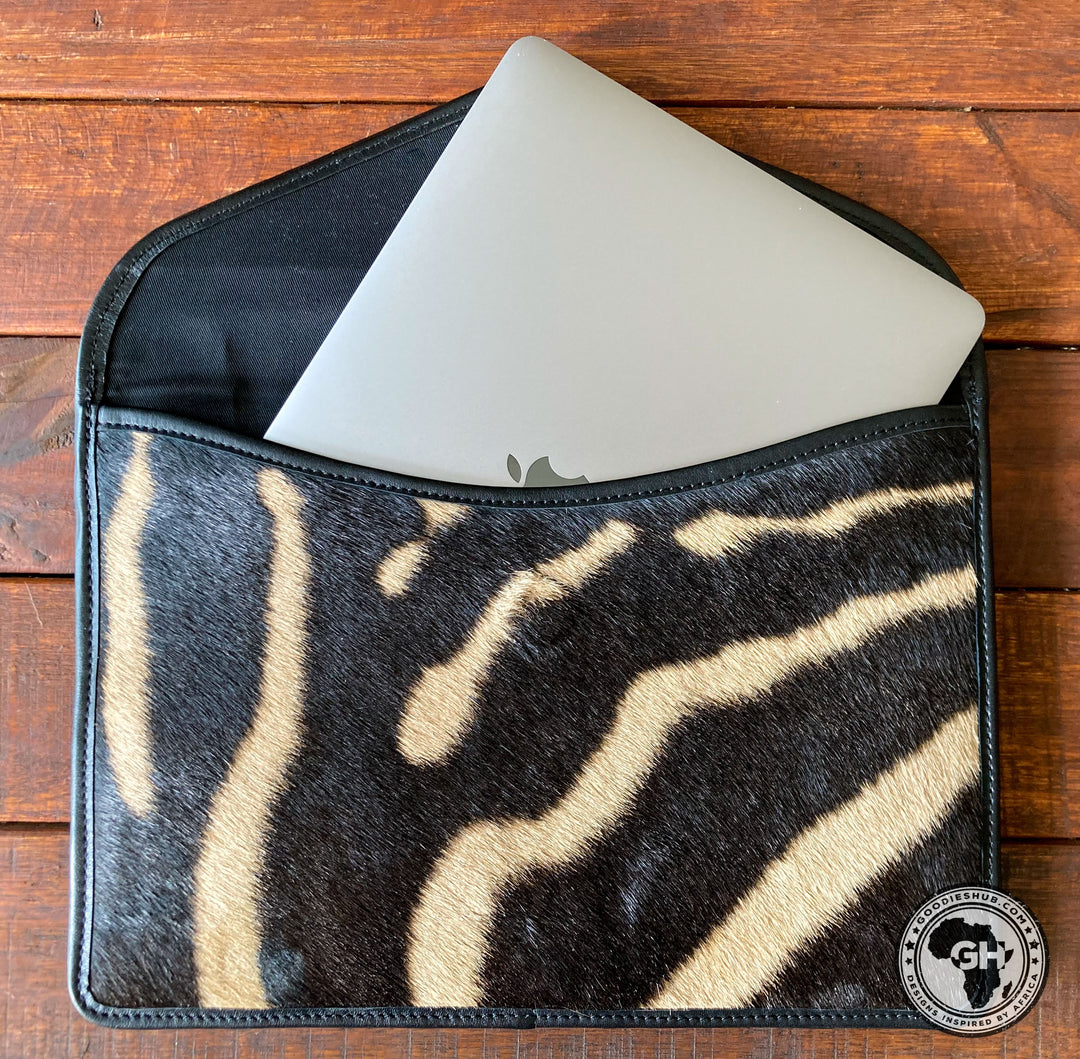 13″ Zebra Laptop Sleeve