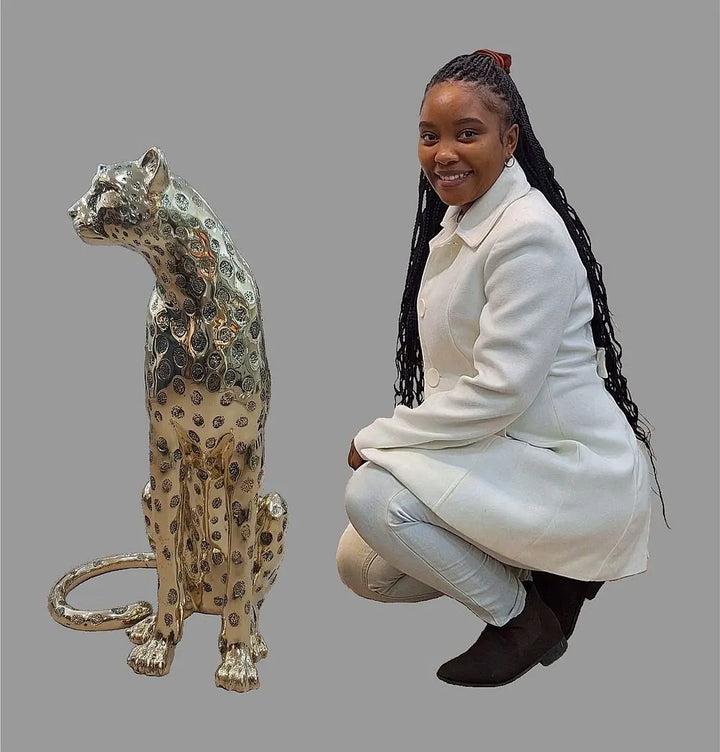 Cheetah Sitting Gold &amp; Black (Life-size) Head Right
