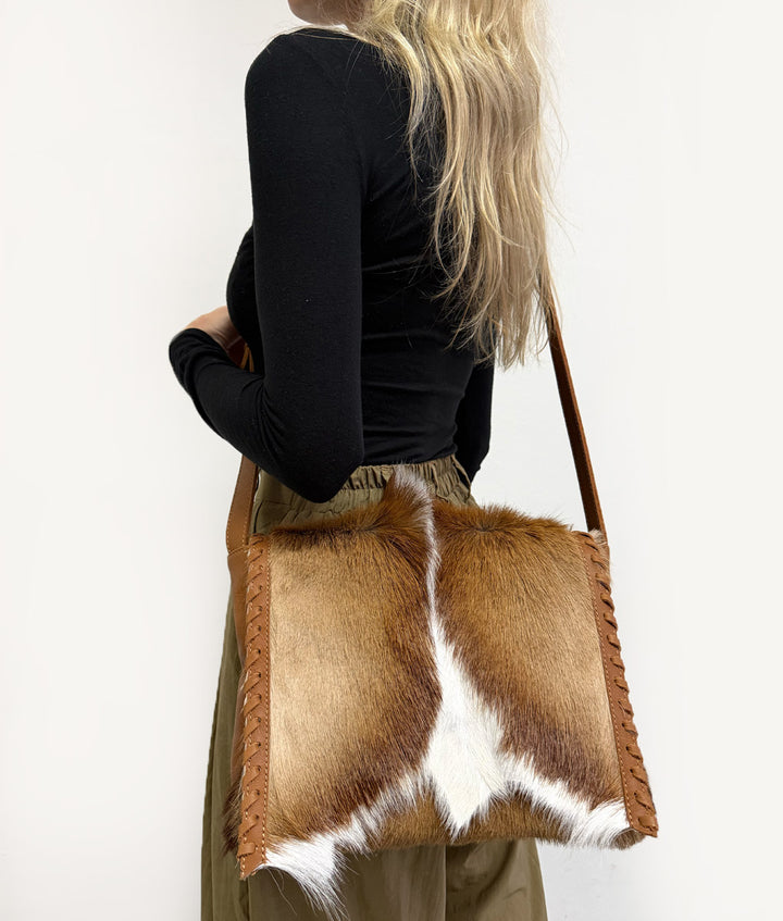 Element Bush Collection Riempie Postman Springbok Bag