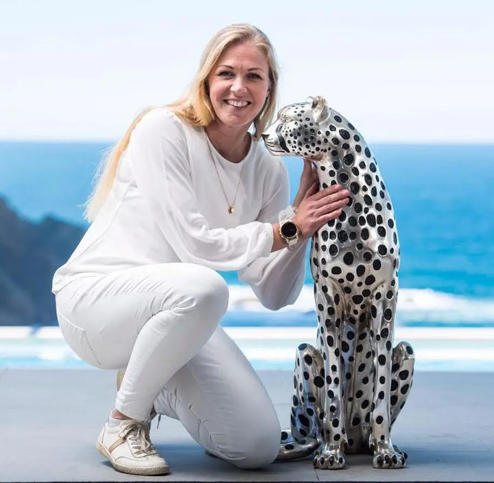 Cheetah Sitting silver and Black sculpture (Life-size) Facing Right