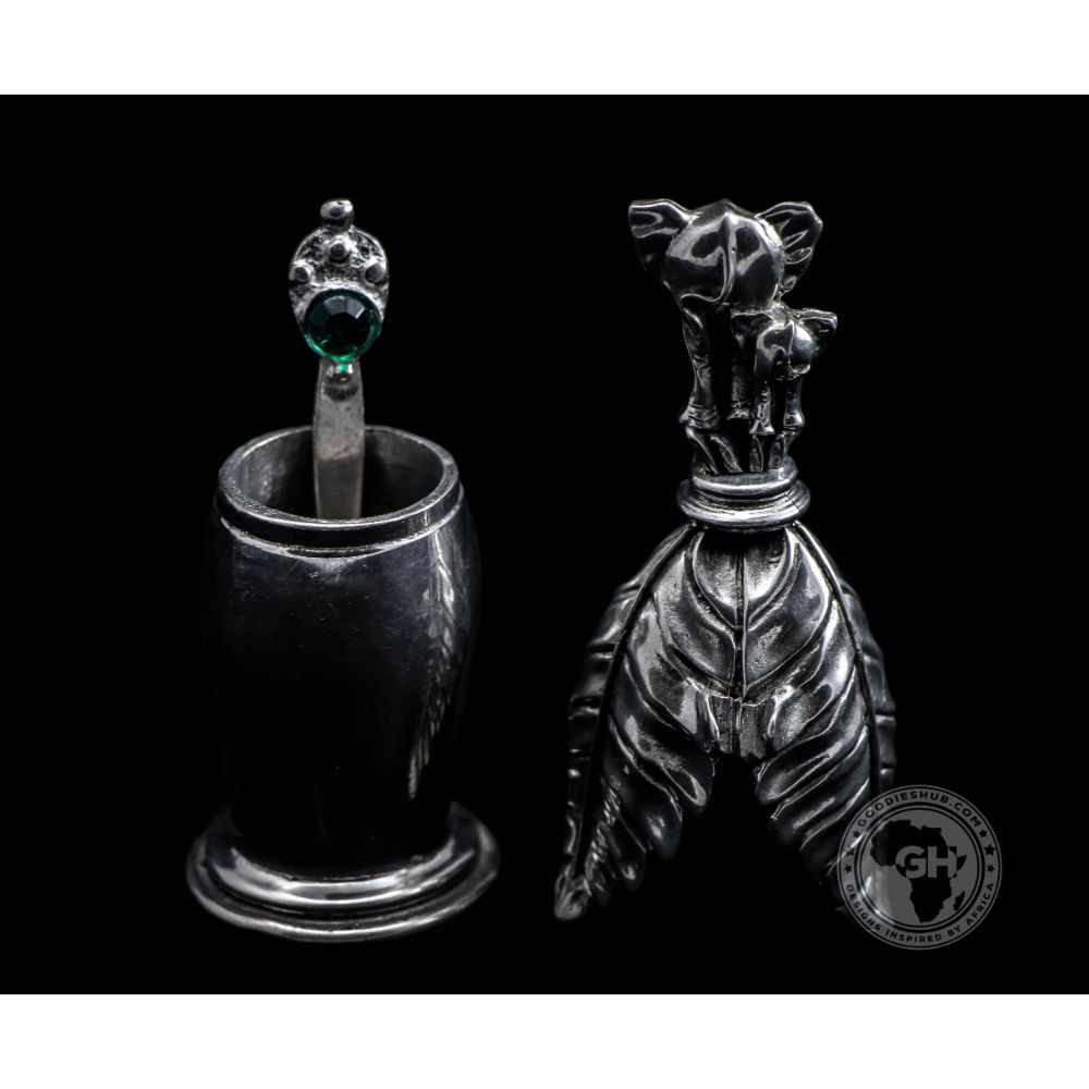 Booty Elephants Spice/Salt Pot &amp; Spoon Pair - Earthangel