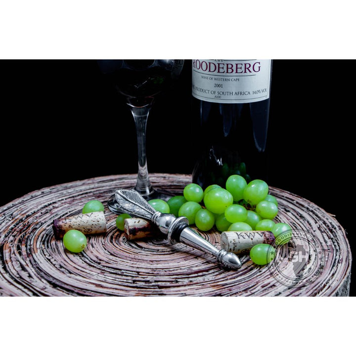 Bottle stopper 3 Feather - Usiba Lwe Nyoni Collection - Diana Carmichael