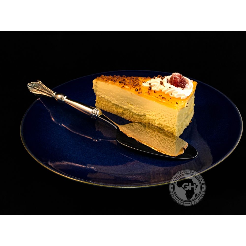 Cake Server - Usiba Lwe Nyoni Collection - Diana Carmichael