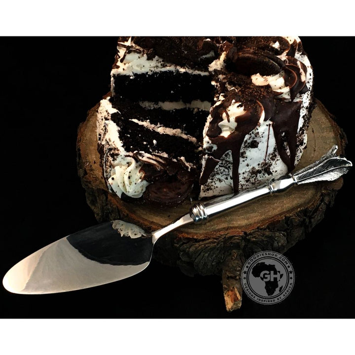 Cake Server - Usiba Lwe Nyoni Collection - Diana Carmichael