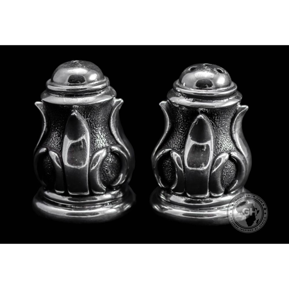 Salt &amp; Pepper Cruet Set - Classic - Earthangel