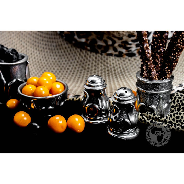 Salt &amp; Pepper Cruet Set - Classic - Earthangel
