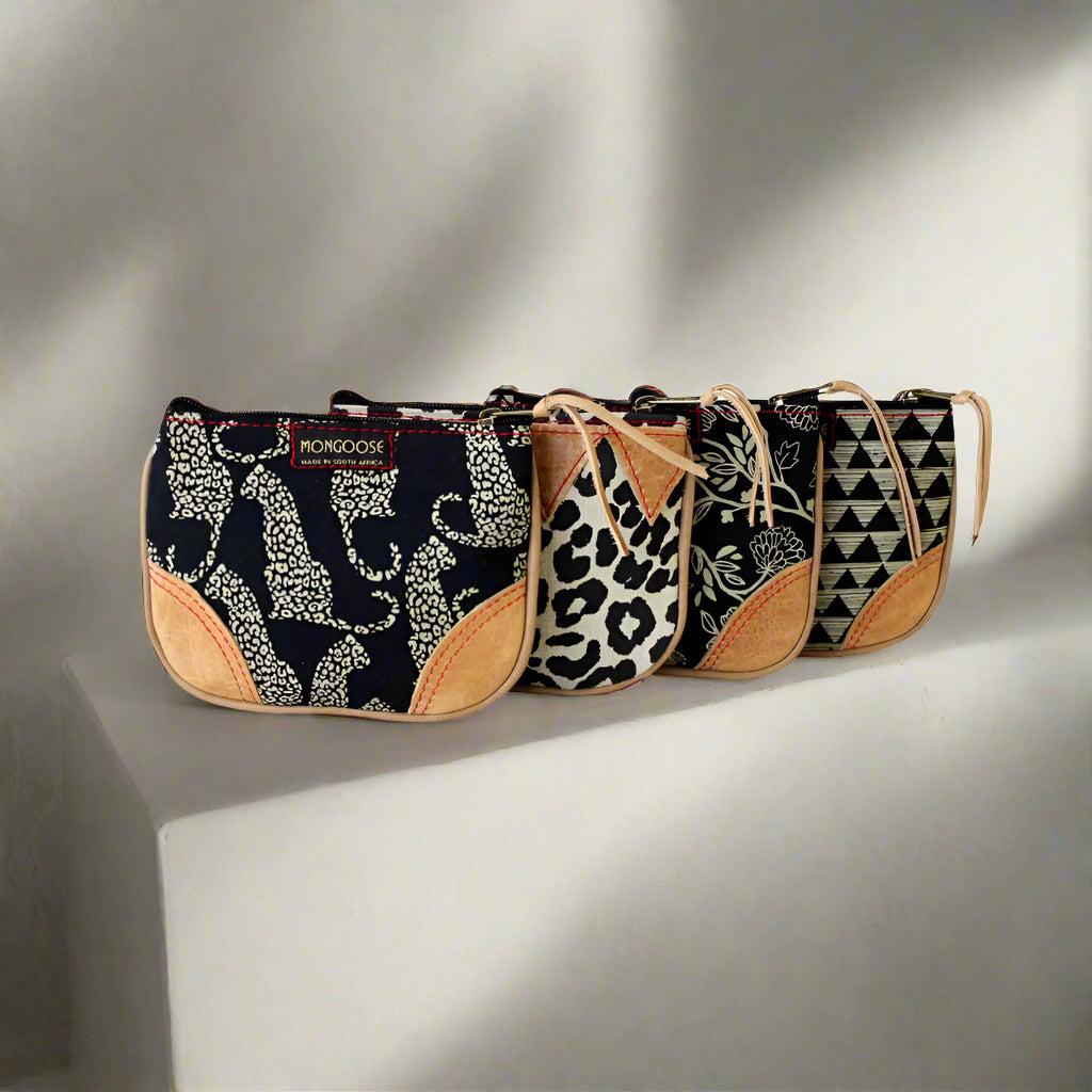 Mongoose Coin Holder