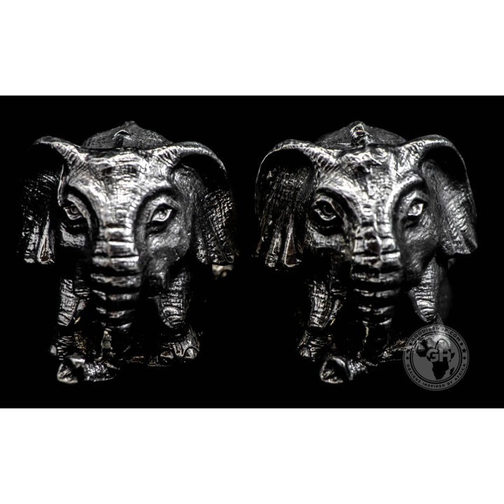 Elephant Salt &amp; Pepper Set - Earthangel