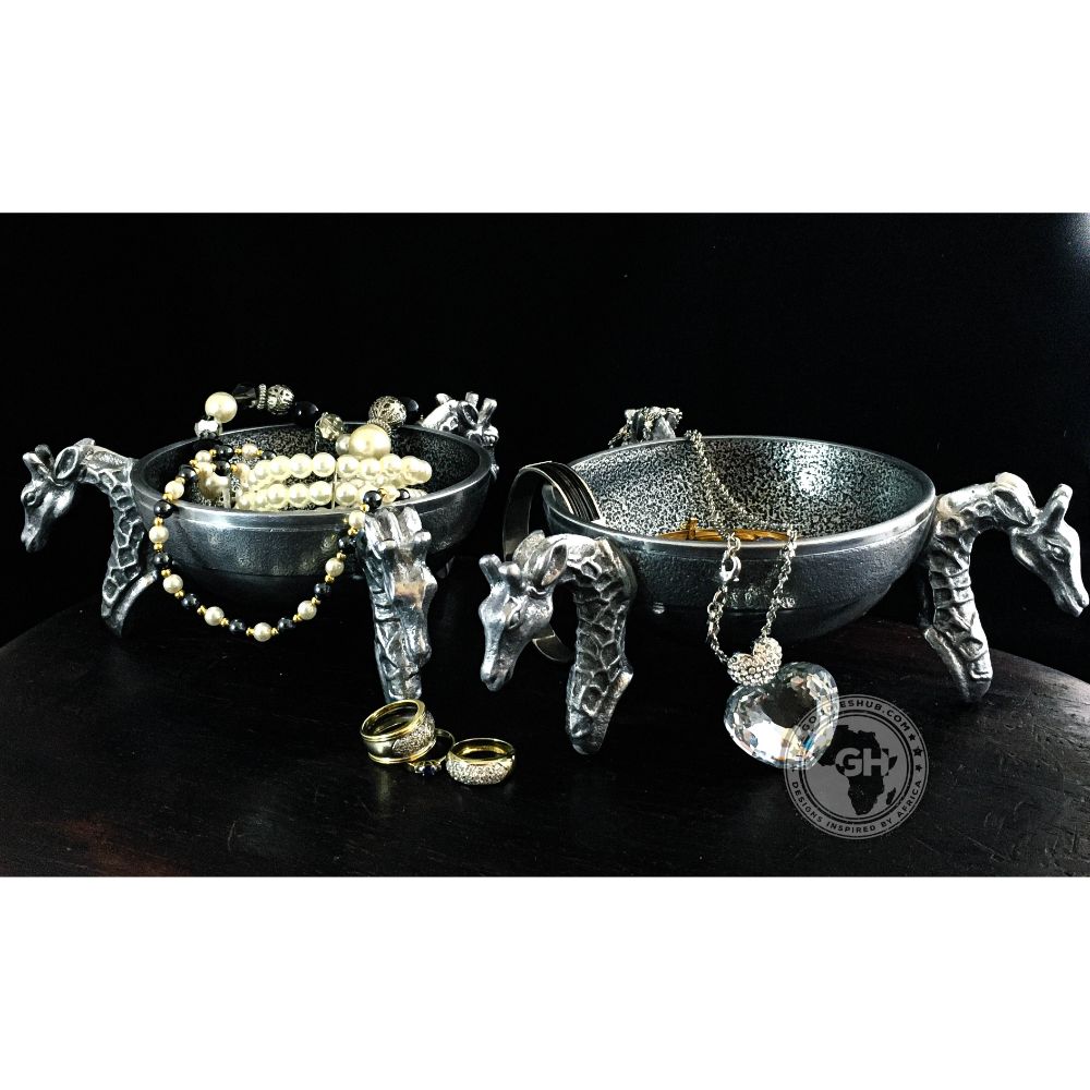 Giraffe Snack Bowl Small - Lamu Aluminium Tableware