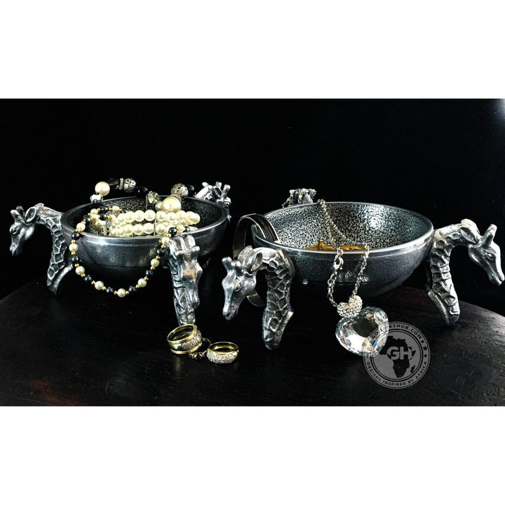 Giraffe Snack Bowl Small - Lamu Aluminium Tableware