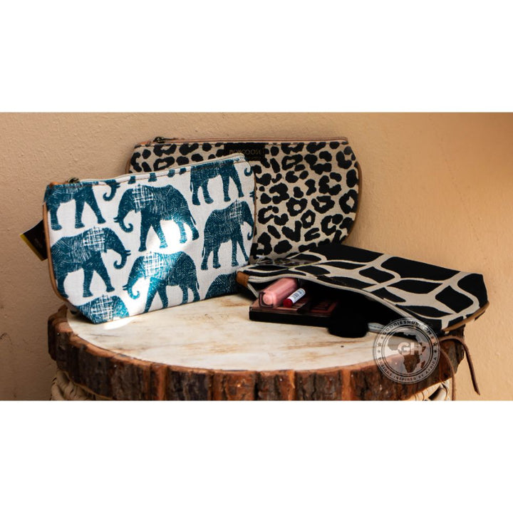 Mongoose Make Up Bag